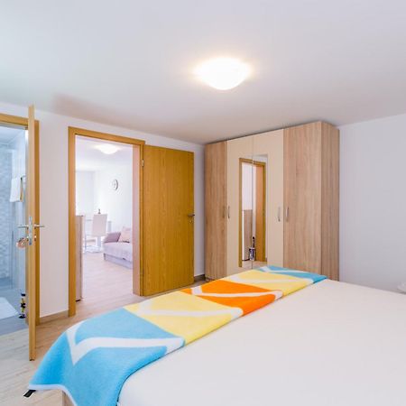 Leng Apartment Dramalj Exterior photo